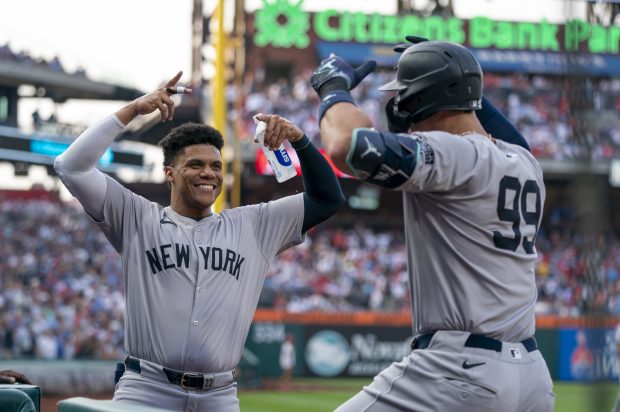 MLB parlay picks