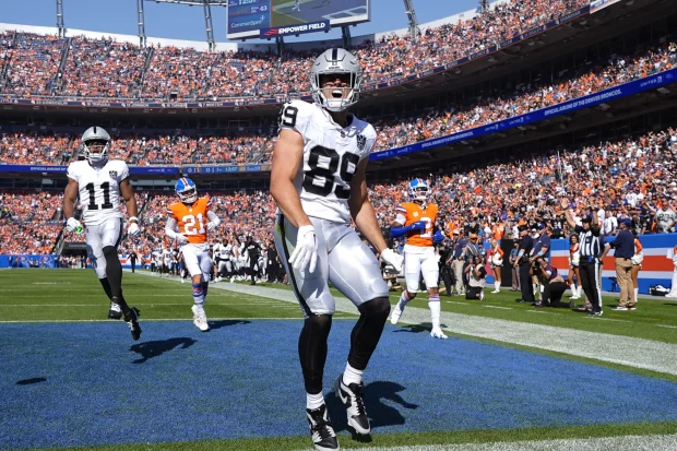 Falcons vs. Raiders prop picks