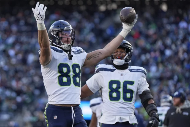 NFL Week 16 upset picks