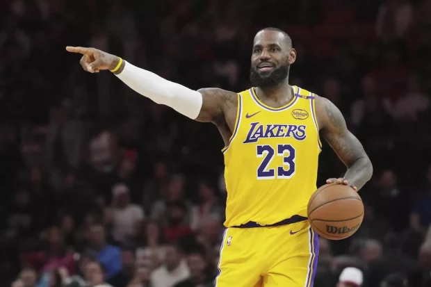 Lakers vs. 76ers predictions