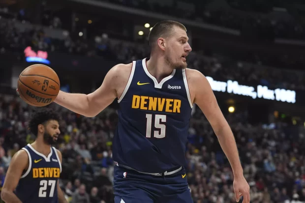 Lakers vs. Nuggets prop picks