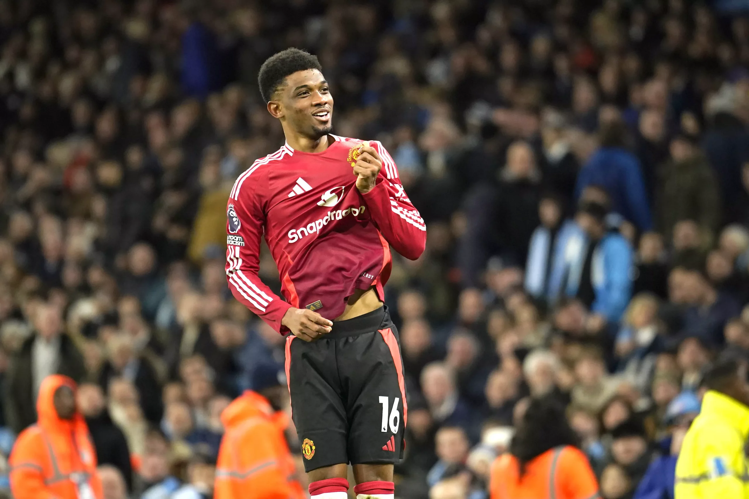 Check out these European soccer picks for this weekend. Photo by Dave Thompson/AP.