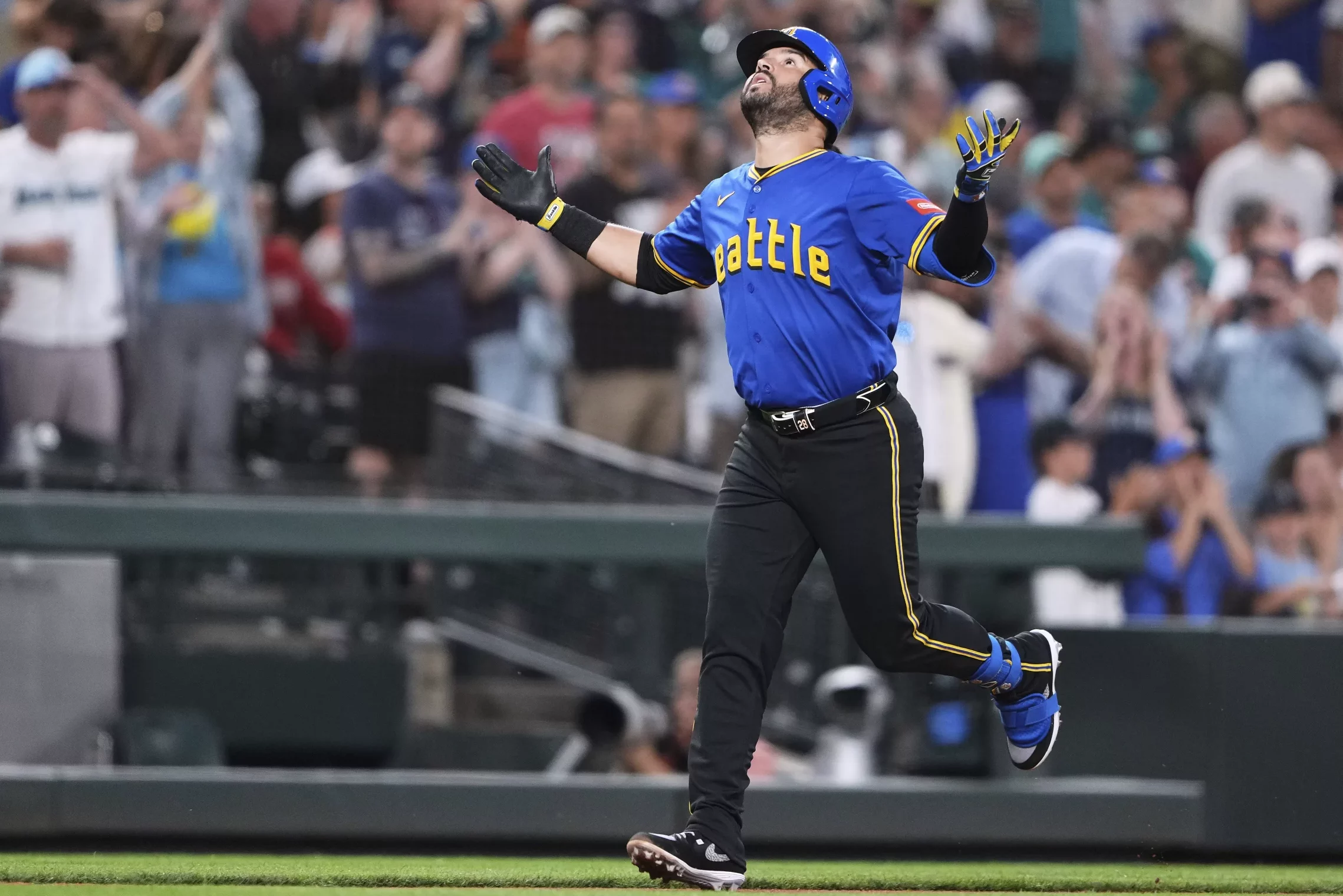 Suarez is only batting .192 in his past 20 games, but he has seven home runs in that span. Photo by Lindsey Wasson/AP.