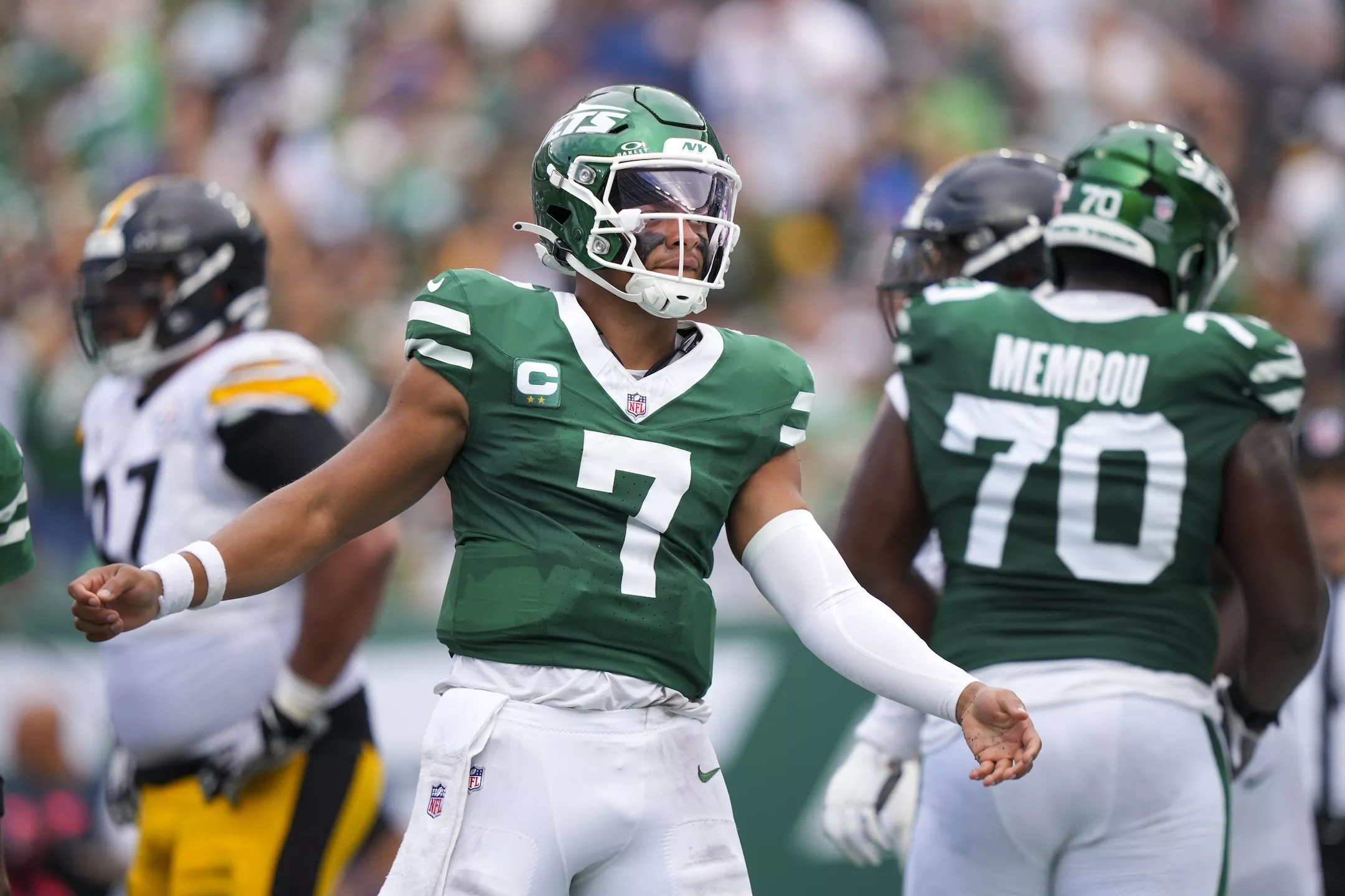 Fields had three total touchdowns in his Jets debut.  Photo by Matt Slocum/AP.