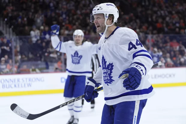 Red Wings vs. Maple Leafs picks