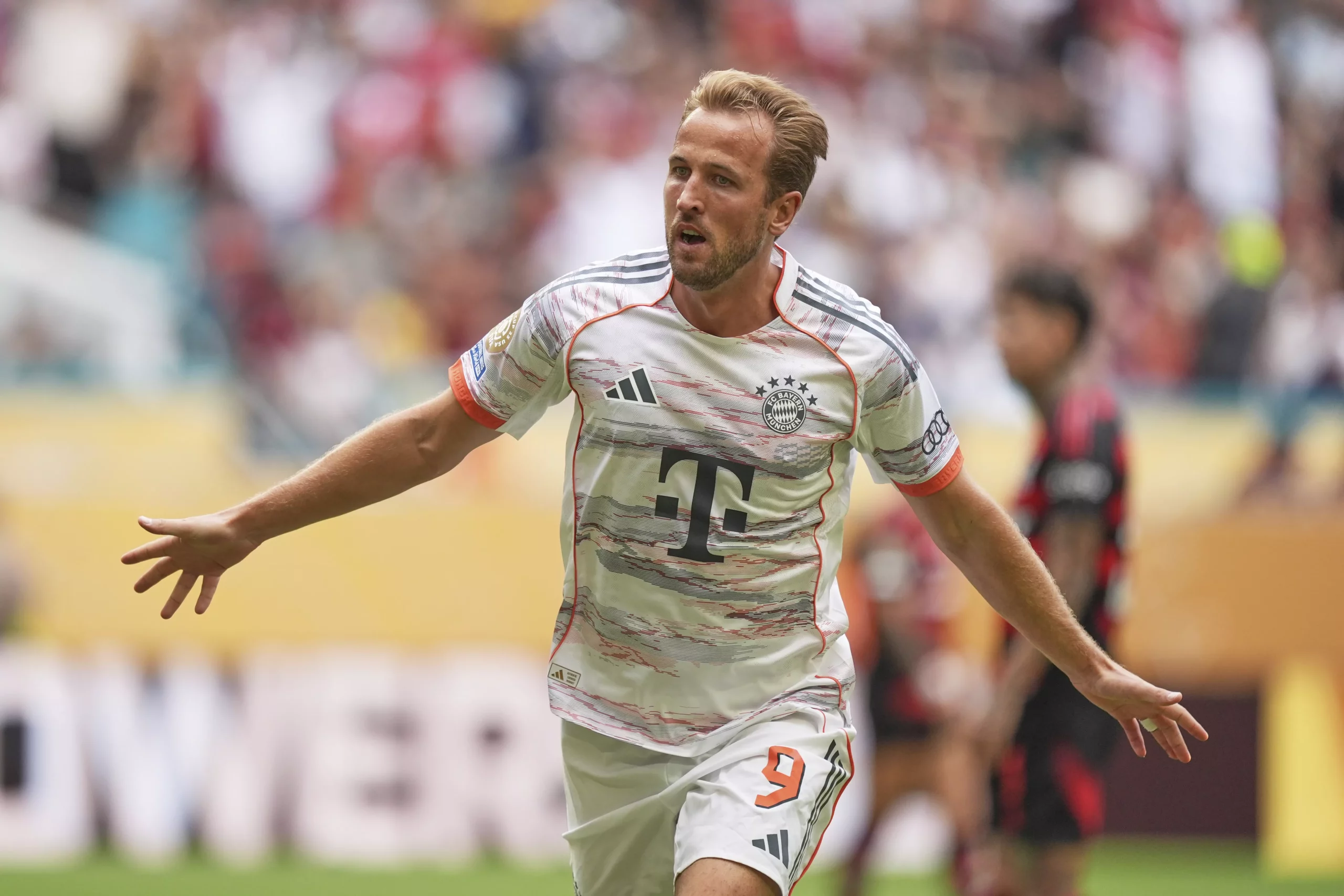 Back Kane to score against Arsenal on Matchday 5! Photo by Rebecca Blackwell/AP.