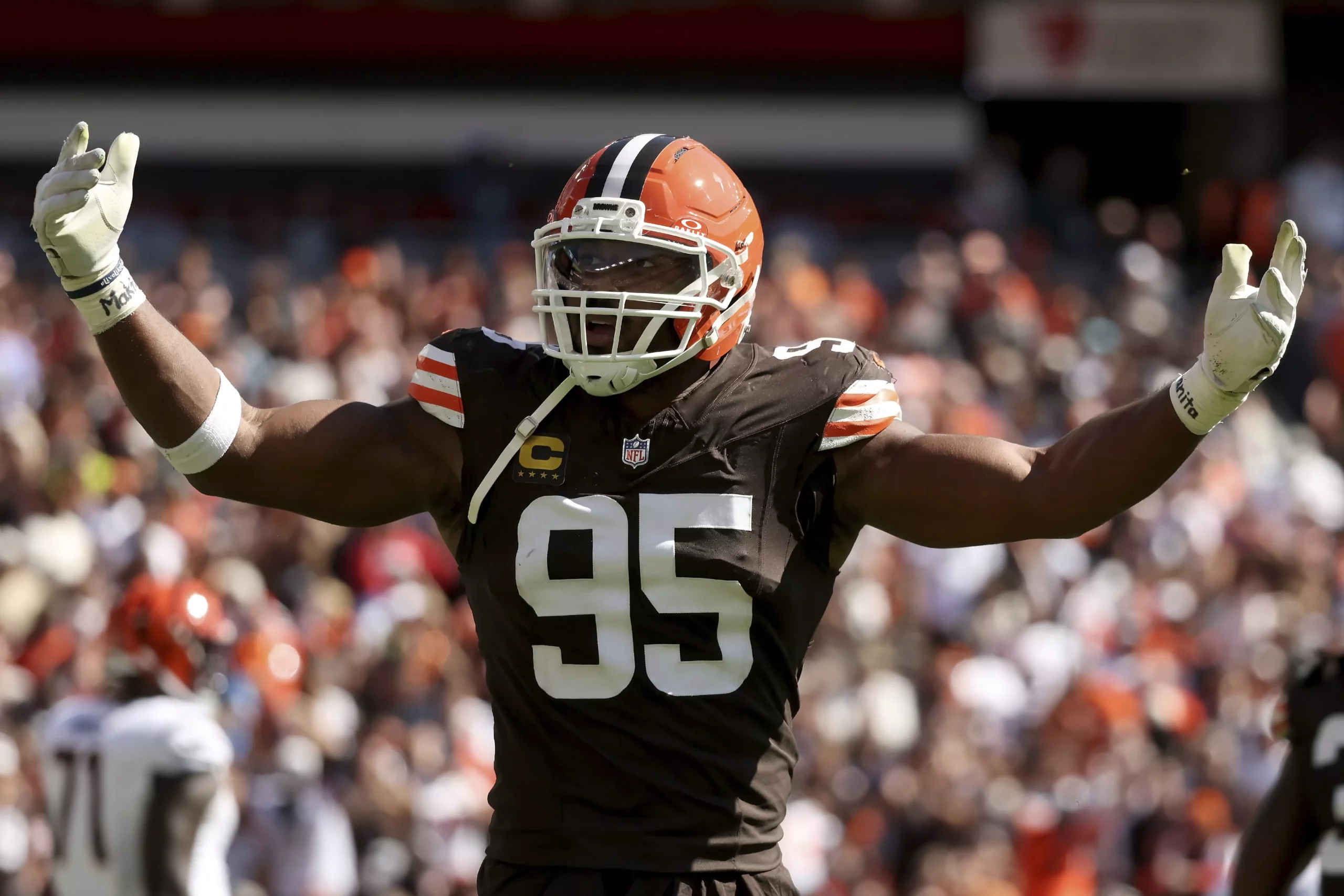 Check out these NFL Week 12 upset picks! Photo by Kirk Irwin/AP.