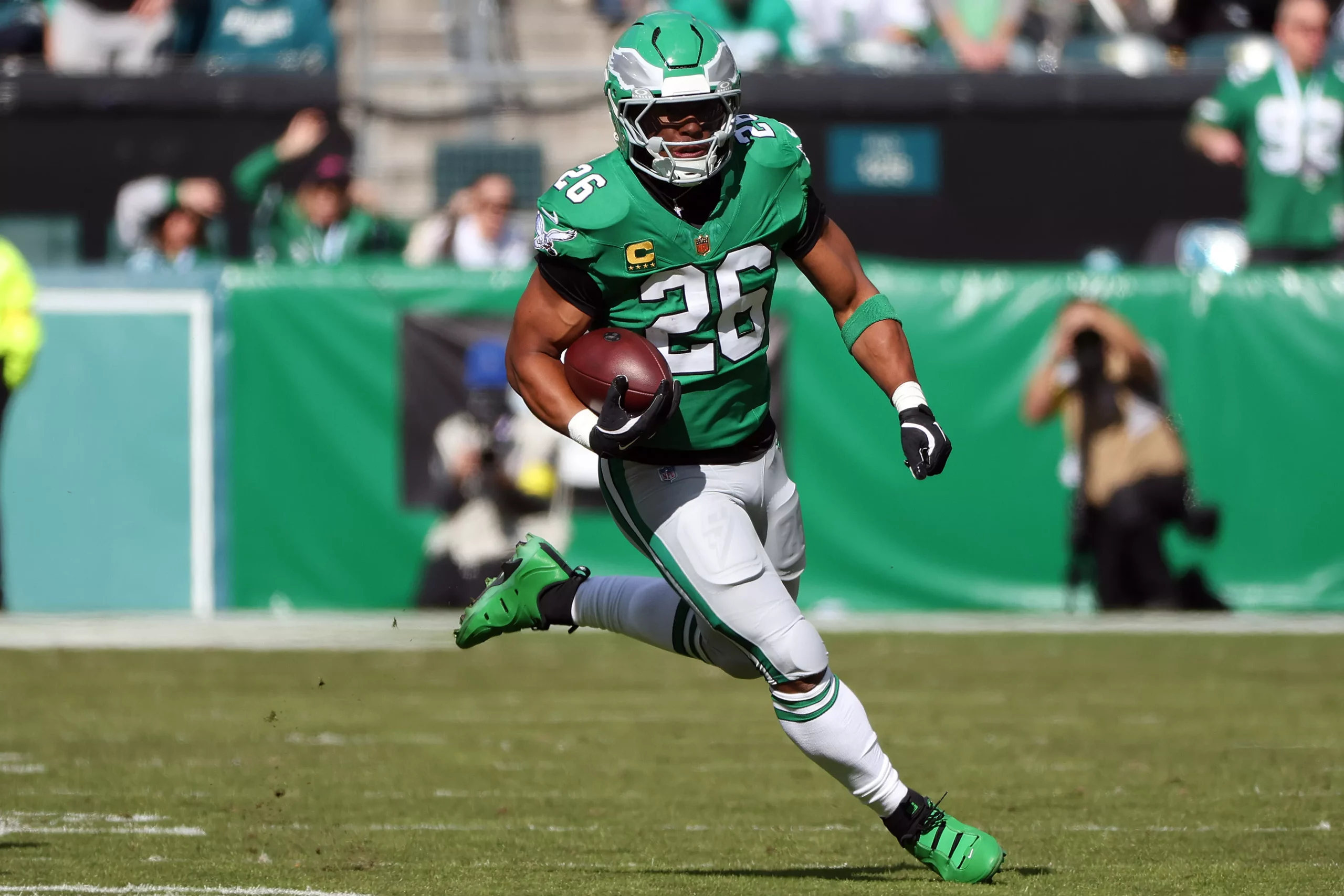 Check out this +575 SGP for Monday Night Football. Photo by Daniel Kucin Jr./AP.